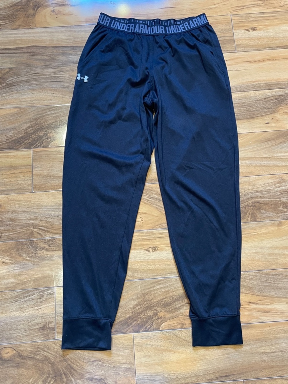 Women’s under Armour, small tall heat gear, lightweight joggers